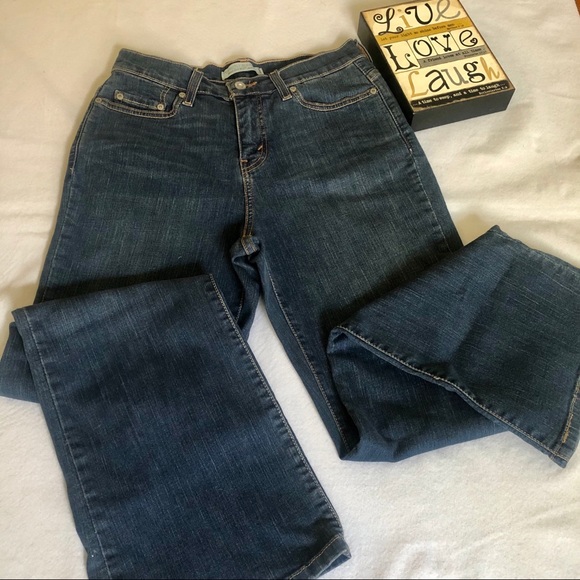 Levi’s 512 Bootcut Jeans - Picture 3 of 13